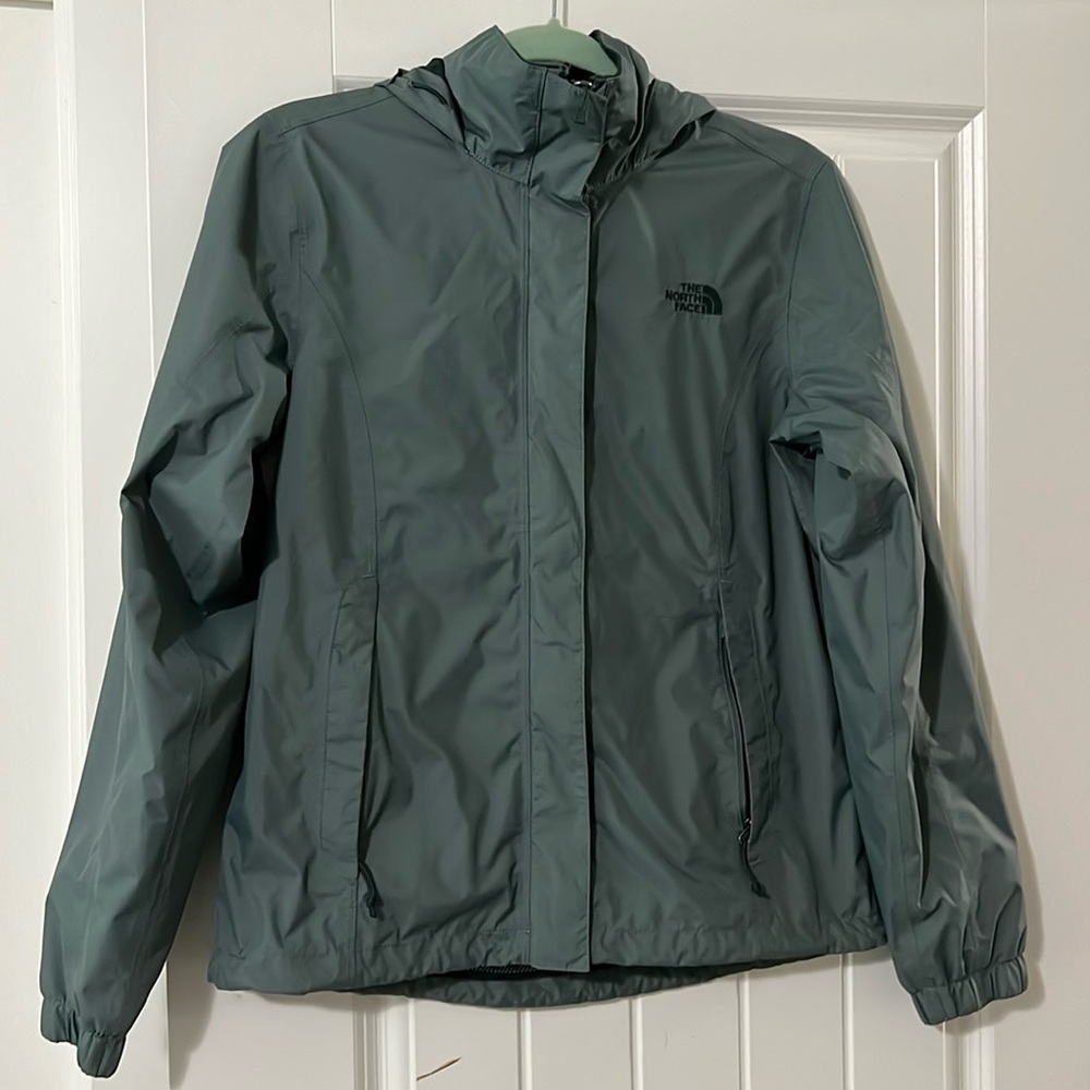 Women’s North face rain shell